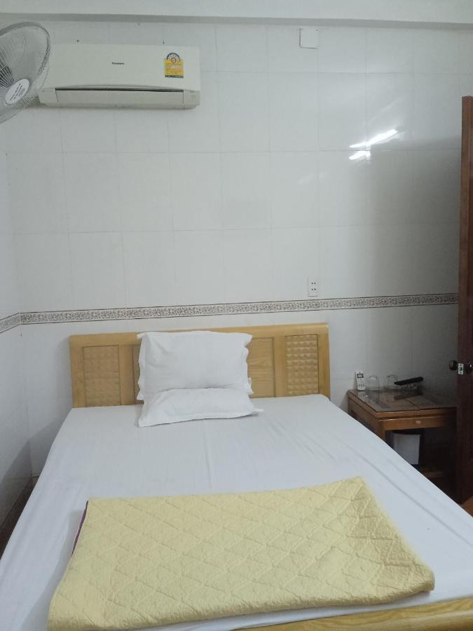 Hotel Thanh Binh 2 Hà Tĩnh Buitenkant foto