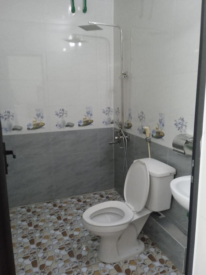 Hotel Thanh Binh 2 Hà Tĩnh Buitenkant foto