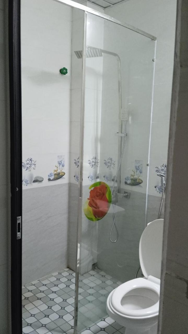 Hotel Thanh Binh 2 Hà Tĩnh Buitenkant foto